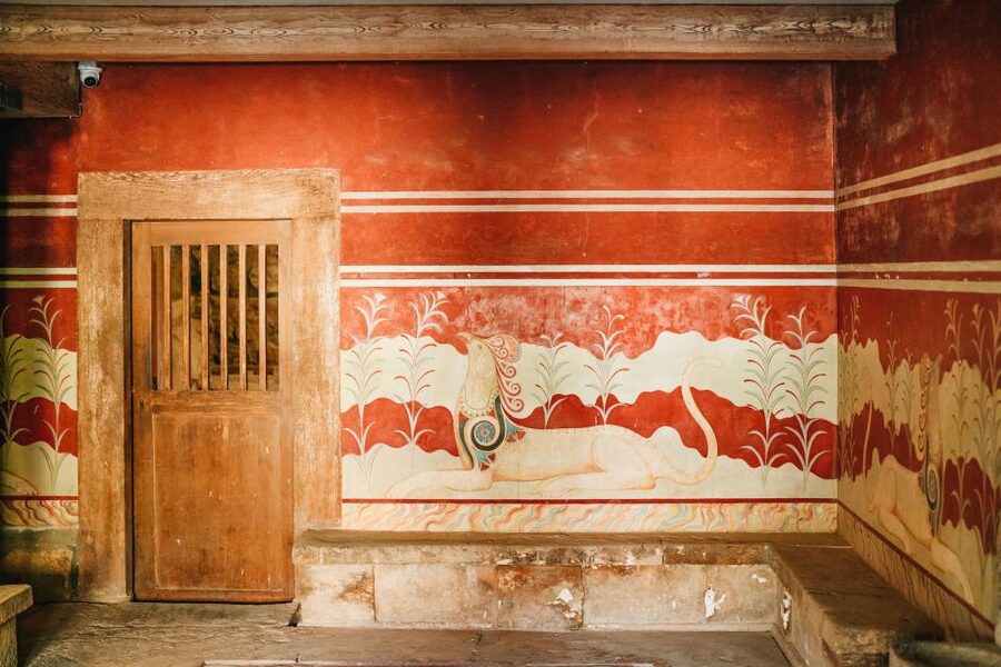 Knossos: Knossos Palace Skip-the-Line Guided Walking Tour - Optional pickup from Heraklion