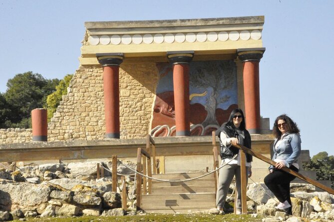 Knossos & Lasithi Plateau: Zeus Cave,Villages, Olive Oil Tour - Olive oil at Omalia Olive Press