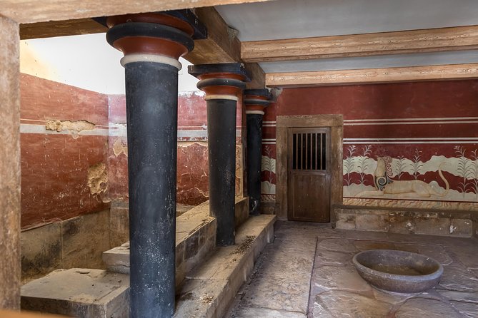 Knossos Palace Guided Walking Tour - Group size, pace, and comfort