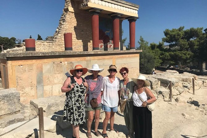 Knossos Palace Skip-the-Line Ticket (Shared Tour Group) - Why Knossos works better with a guide