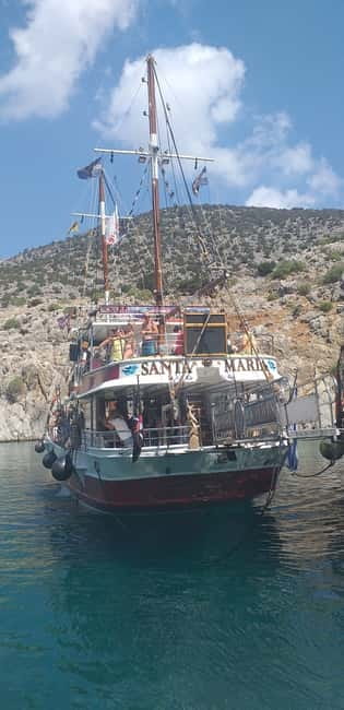 Kos: 3-Island Cruise with Greek BBQ Lunch and Swimming - Greek BBQ lunch on the Santa Maria