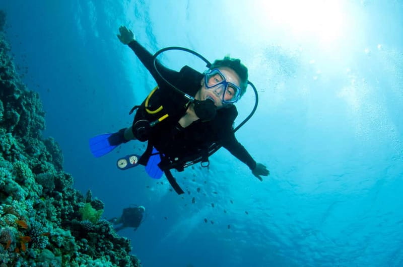 Kos: Beginner Scuba Diving at Pserimos Island - The safety briefing before you enter the water
