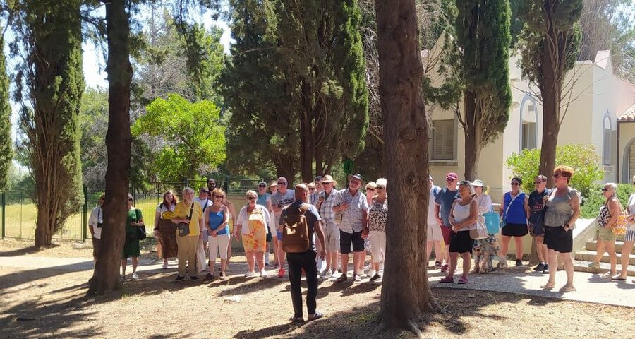 Kos: Island Highlights Bus Tour with Greek Honey Tasting - Zia village: lunch, shops, and mountain views