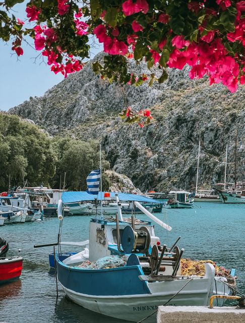 Kos Town: Kalymnos & Pserimos Day Cruise & Optional Transfer - Dolphins, music, and the Poseidon crew