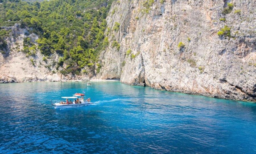 Laganas Zakynthos: Marathonissi, Keri Caves and Turtles Spot - What $29 buys you