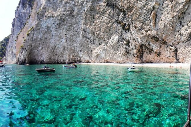 Laganas Zakynthos: Marathonissi, Keri Caves and Turtles Spotting - What this Laganas boat trip actually offers