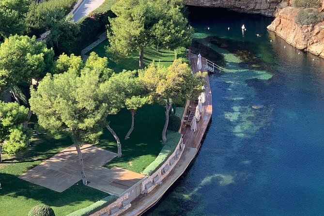 Lake Vouliagmeni Thermal Spa And Temple Of Poseidon Private Full Day Tour - Lunch by the Vouliagmeni coast