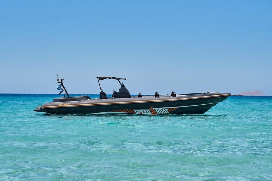 Limeniskos: Gramvousa and Balos Speedboat Tour with Drinks - Choosing the right seat on the speedboat