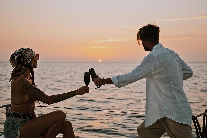 Luxury Santorini Sunset Cruise: Dinner, BBQ, Open Bar, Transfers - The Sulfur-Rich Waters of Santorini’s Hot Springs