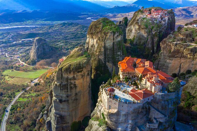 METEORA - 2 Days from Athens Everyday with 2 Guided tours & Hotel - The four-hour Majestic Sunset Meteora Tour