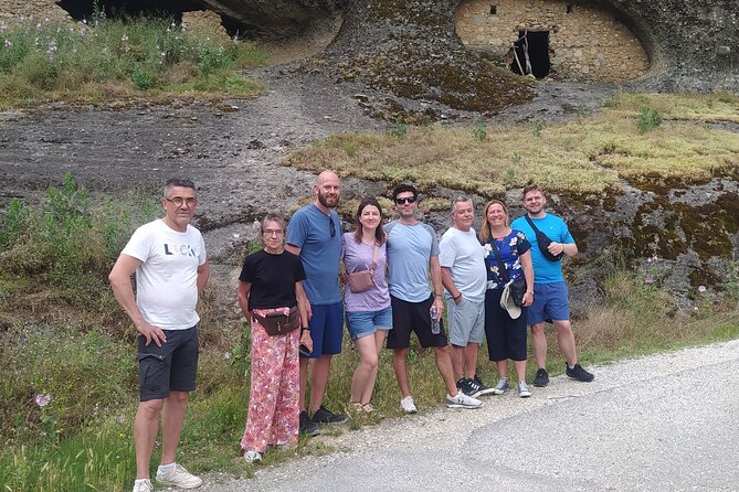 Meteora Day Trip with central Pick up & optional Lunch - Photo stops and time with the guide