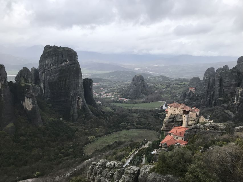 Meteora Electric Bike Tour - Choosing three monasteries to enter