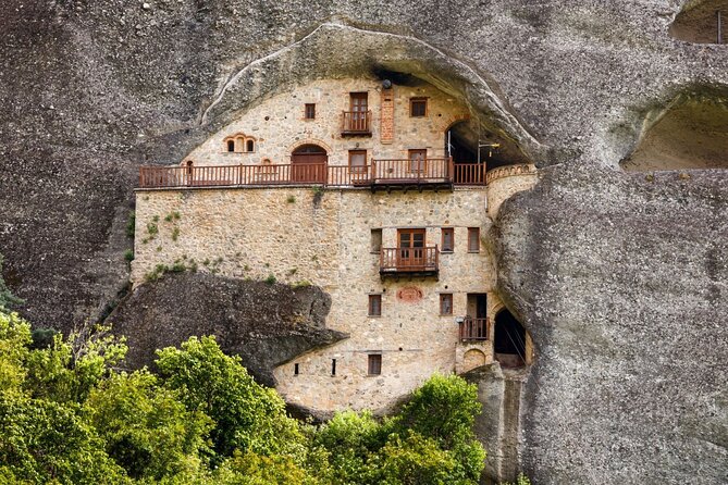 Meteora: Guided Sunset Tour with Monasteries and Caves Visit - Why a sunset tour fits Meteora so well