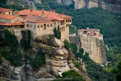 Meteora Monasteries & Caves DayTrip from Athens with Greek Lunch