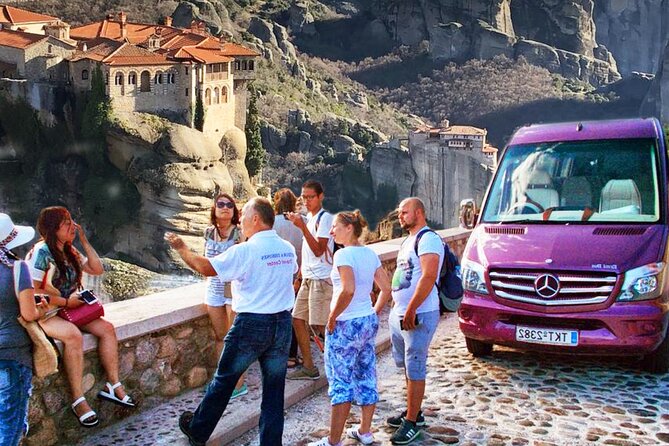 Meteora: Panoramic Morning Small Group Tour with Local Guide - Why a four-hour morning works so well at Meteora