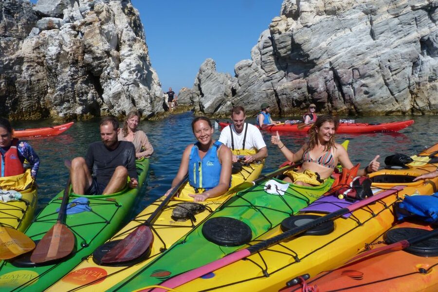 Milos: Guided Kayaking Trip with Snorkelling & Lunch - The first hour on the water