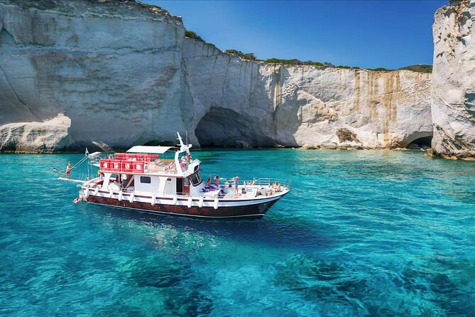 Milos Half-day Tour to Kleftiko - Kleftiko is the reason to take this boat