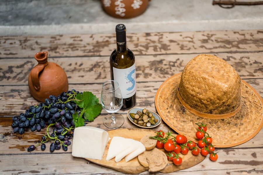 Milos Island: Kostantakis Winery Wine Tasting Experience - Key points at a glance