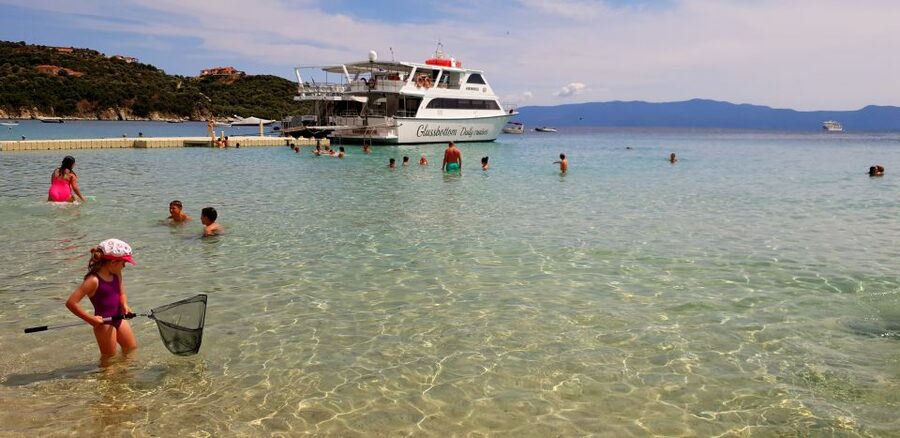 Mount Athos Glassbottom Cruise with Ammouliani Island visit - Six monasteries from Mount Athos Bay
