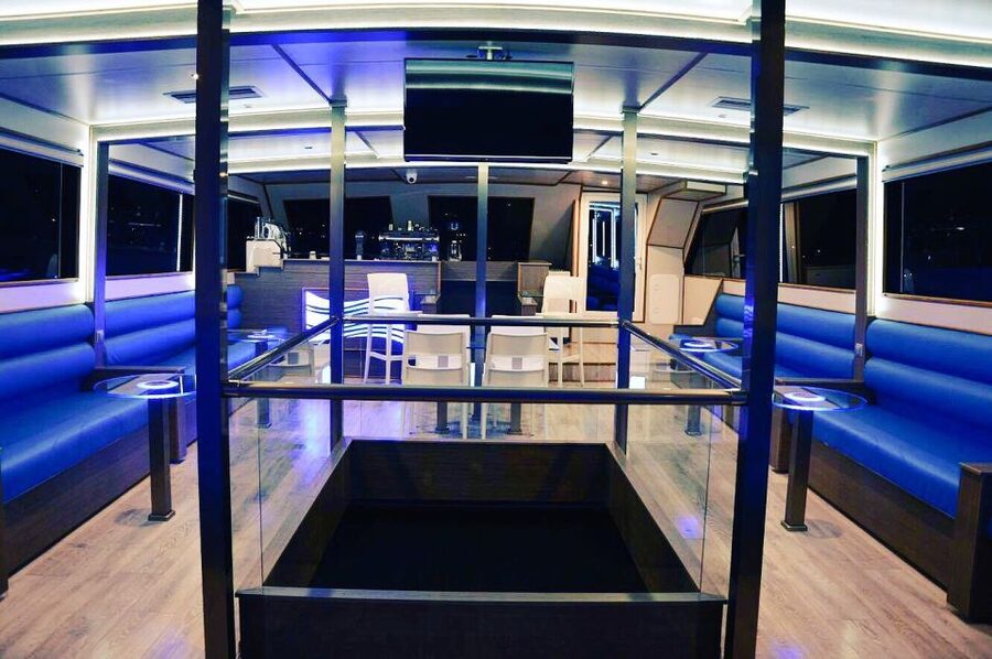 Mount Athos Glassbottom Cruise with Ammouliani Island visit - Ammouliani Island: the practical break