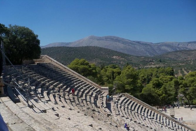 Mycenae and Nafplion Day Trip from Athens with Official guide - Entering the Lion Gate and palace ruins