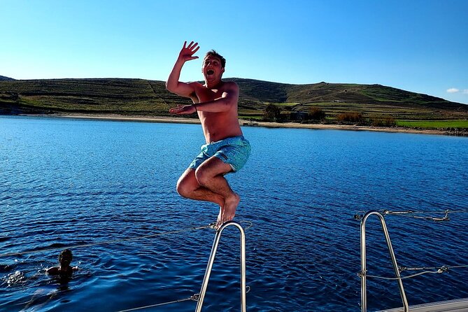 Mykonos 6hrs sailing cruise: Delos Rhenia with lunch & transfer - Lunch, wine, beer, and time on deck