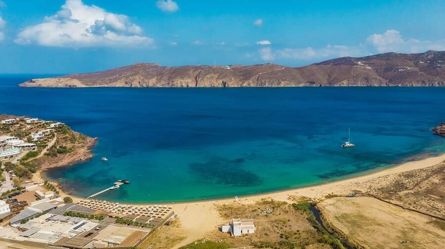 Mykonos: Private Tour Island With A Local - Agios Ioannis and the view toward Delos