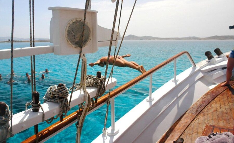 Mykonos: Sunset Party Boat Cruise with 1 Drink - Key points to know before you book