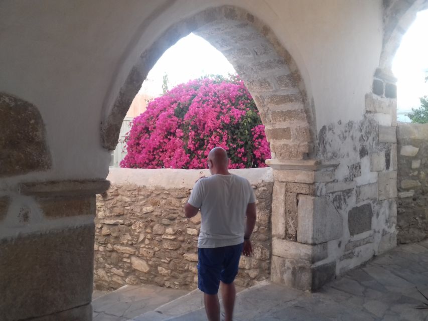 Naxos Castle Walking Tour and Sunset at the Portara - Timing, pace, and practical comfort