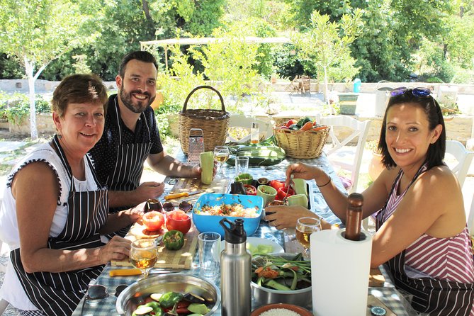 Naxos:Half-day cooking class at Basiliko - Greek dancing and plate breaking