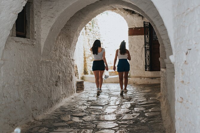 Naxos Highlights Bus Tour with Free Time for Lunch at Apeiranthos - Chalki: Venetian buildings and a free 45 minutes