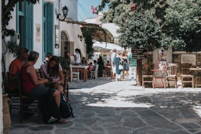 Naxos Highlights Bus Tour with Free Time for Lunch at Apeiranthos