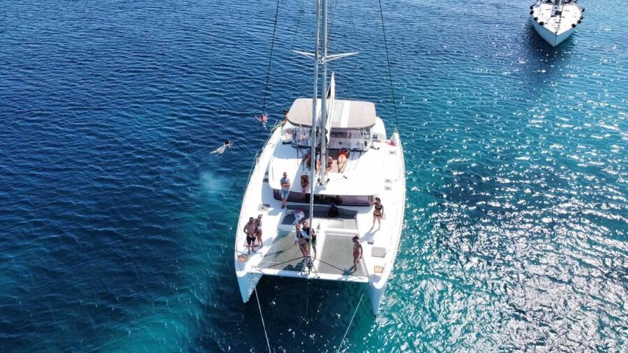 Naxos: Naxos Catamaran Sailing Cruise with Lunch and Drinks - FAQ