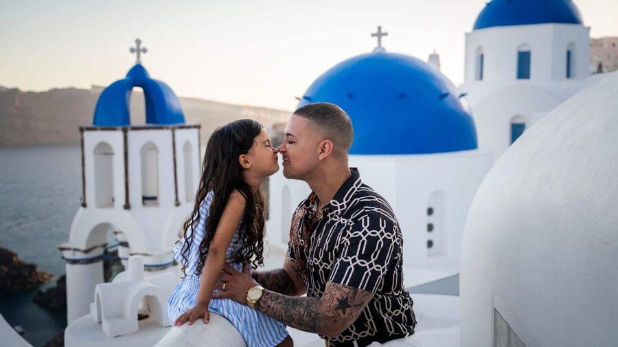 Oía: Santorini Professional Photoshoot with Edited Photos - Working With Shaqayeq Farhang