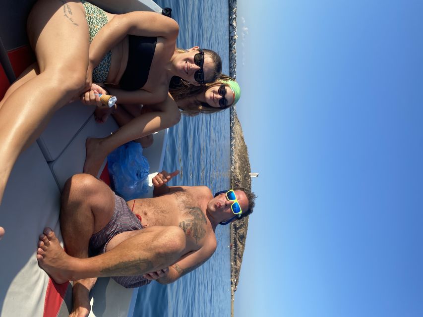 Paros: Catamaran Cruise with Swimming, Meal and Drinks - Sunset on the way back to Paros