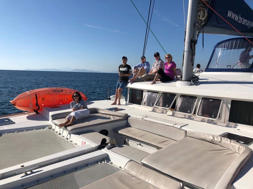 Paros: Catamaran Cruise with Swimming, Meal and Drinks - Panteronisi and the clear-water rock formations
