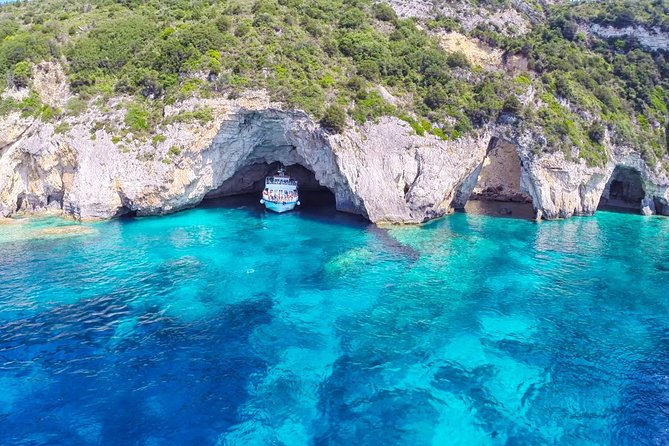 Paxos Antipaxos Blue Caves Day Tour from Corfu - Two hours in Lakka