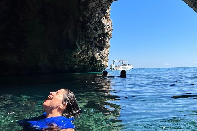 Pelion Boat Trip to "Poseidon's Caves" - Entering Poseidon’s Caves by private boat