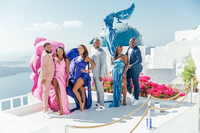 Photoshoot in Flying Dresses in Santorini - Key points to know before you book