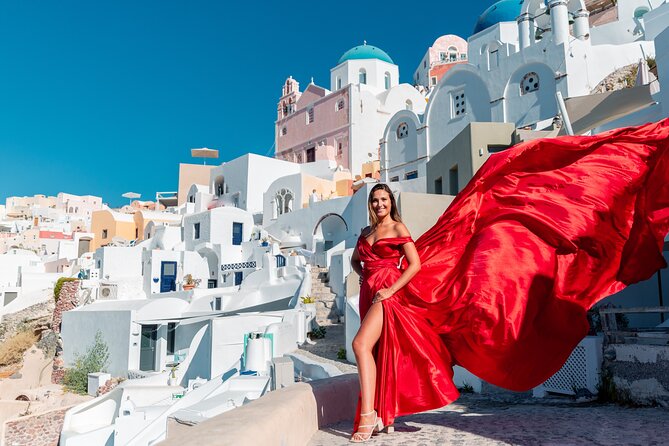 Photoshoot in Flying Dresses in Santorini - What the price includes, and what it does not