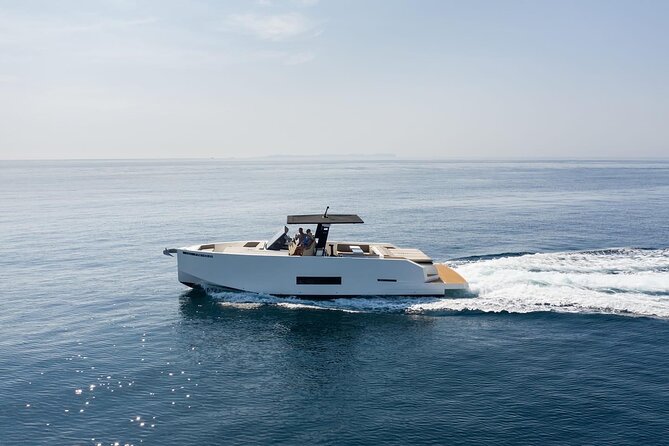 Private 5-Hour Cruise on Brand-New Luxury Yacht in Mykonos (Para Voce) - Paraga, Paradise, and the busy side of the island