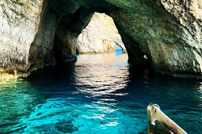 Private 7m 250hp speed boat tour Shipwreck Blue caves up to 8pax - Entering the Blue Caves Near Skinari