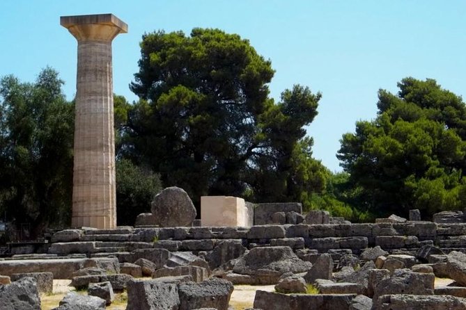 Private Olympia tour (4.5 hours) - Should you book the private Olympia tour?