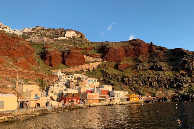 Private Santorini Sightseeing Tour – Customizable,Cruise Friendly - The road to Oia and Oia’s main street