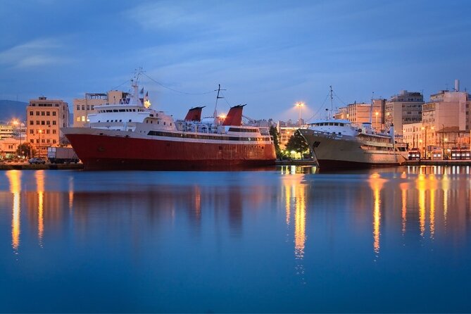 Private Transfer from Piraeus Port to Athens Airport - Finding your driver at Piraeus Harbour