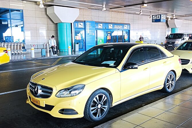 Private Transfer from Piraeus Port to Athens City (Hotels/Apartments) - From Piraeus quay to your Athens door
