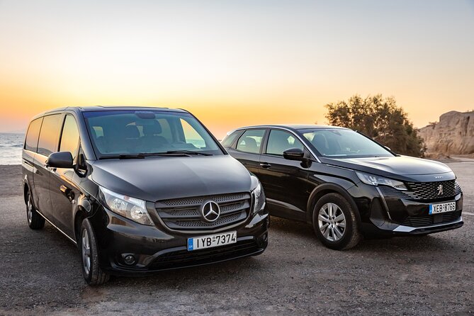 Private Transfer Santorini - Meeting your driver at the airport