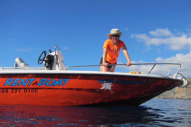 RENT A BOAT 5,5m - 30hp LICENSE FREE Chora Sfakion, Sfakia - What the 5.5-Meter Boat Is Like