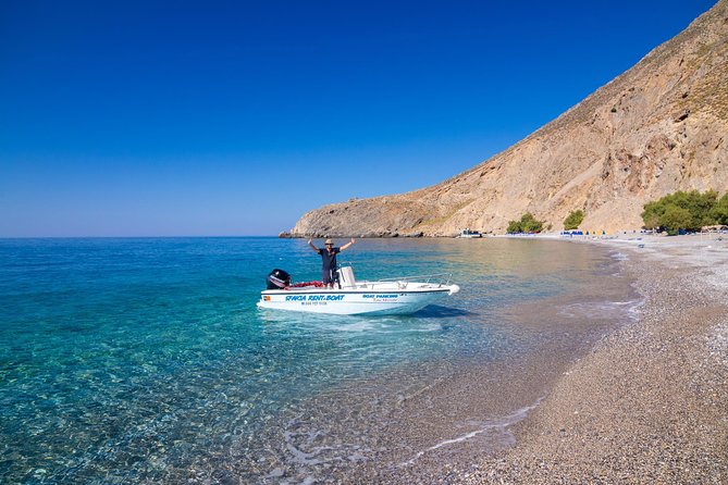 RENT A BOAT 5,5m - 30hp LICENSE FREE Chora Sfakion, Sfakia - How the Day Feels for Different Groups