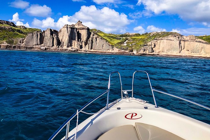 Rent a Boat in Santorini without a License - A full 10 hours on the water